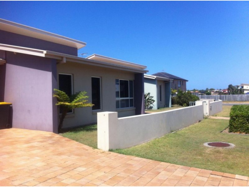 2 Eva Court, Kippa-ring QLD 4021