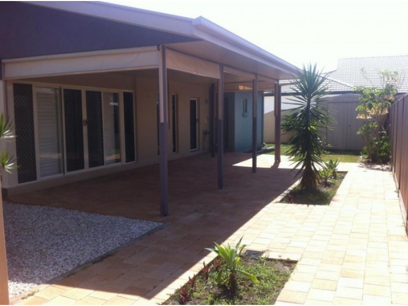 2 Eva Court, Kippa-ring QLD 4021