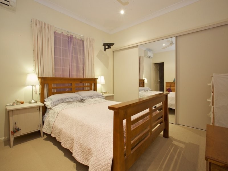 19 Adams Street, Scarborough QLD 4020