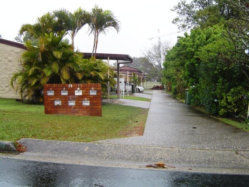 2/27 Alfred Street, Woody Point QLD 4019