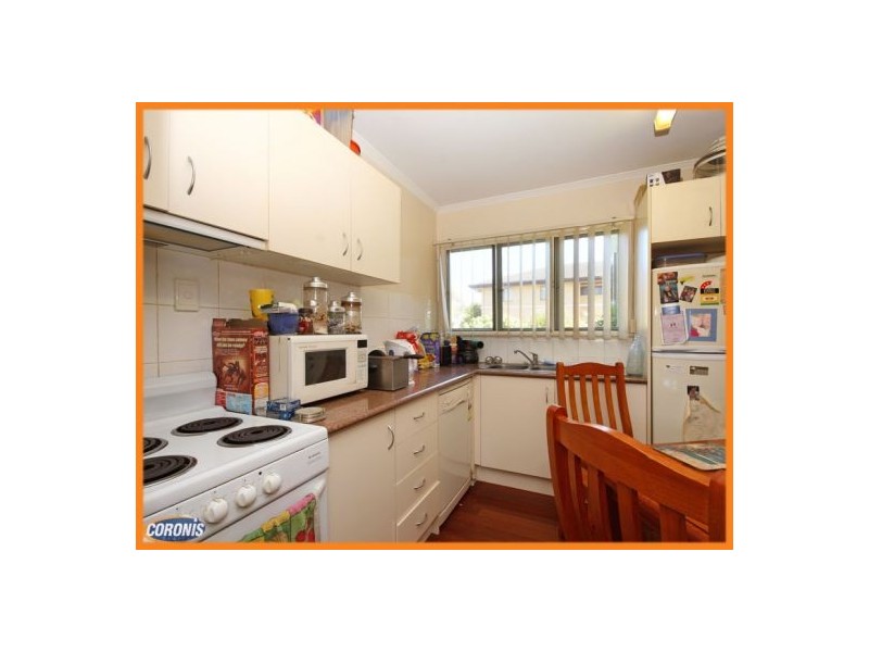 5 Hill Parade, Clontarf QLD 4019