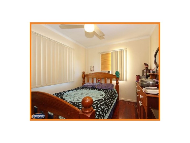 5 Hill Parade, Clontarf QLD 4019