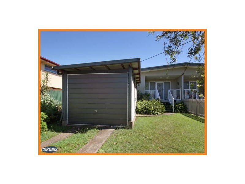5 Hill Parade, Clontarf QLD 4019