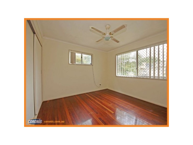 41 Maryborough Terrace, Scarborough QLD 4020