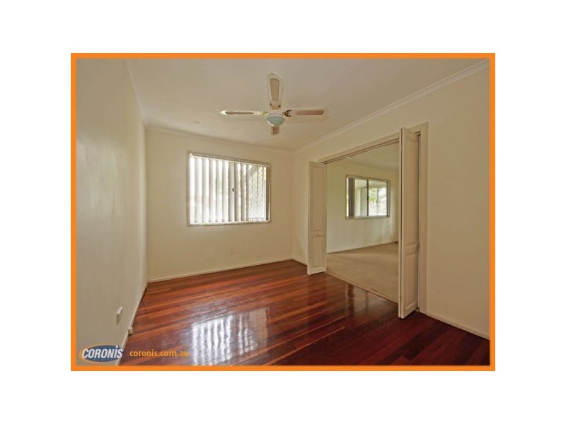 41 Maryborough Terrace, Scarborough QLD 4020