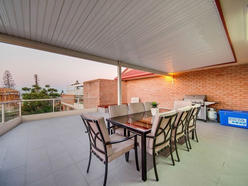 7/162 Prince Edward Parade, Scarborough QLD 4020