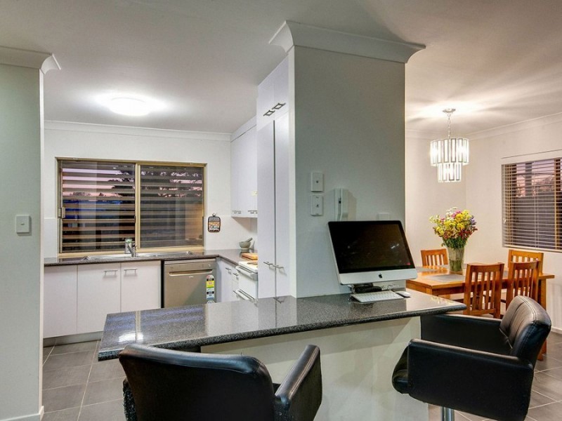 7/162 Prince Edward Parade, Scarborough QLD 4020