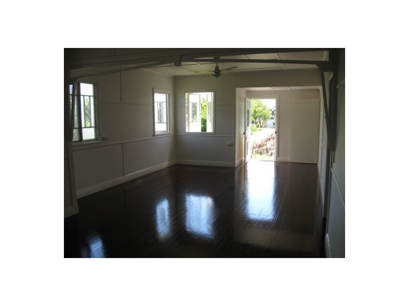 26 Maryborough Tce, Scarborough QLD 4020