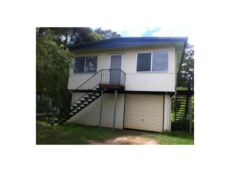 14 Grace Street, Scarborough QLD 4020