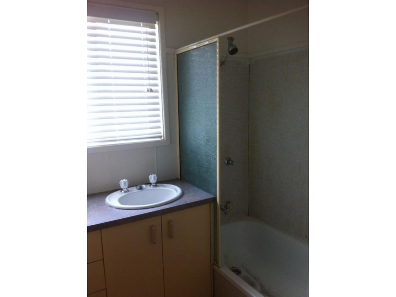 14 Grace Street, Scarborough QLD 4020