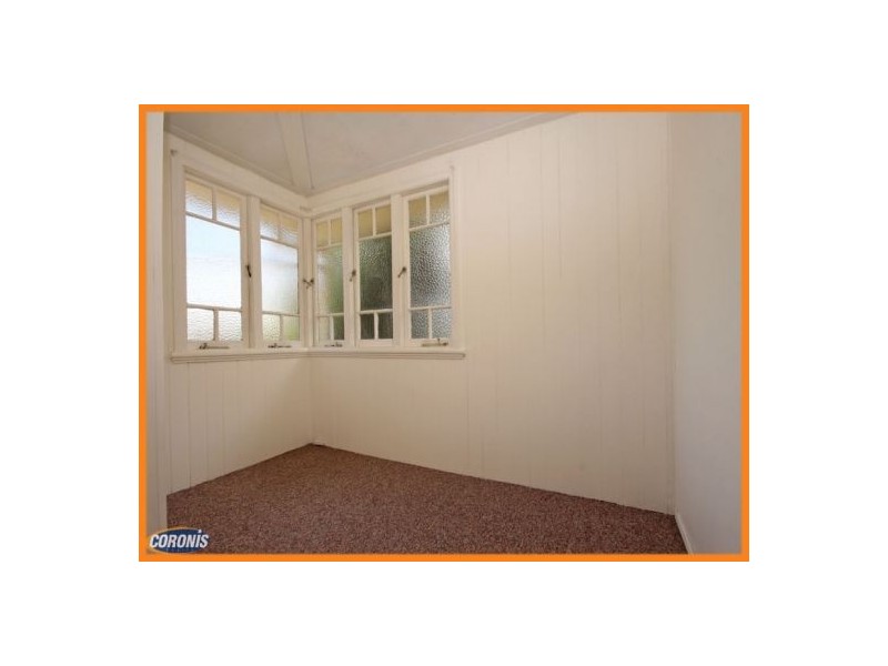 19 Albert Street, Margate QLD 4019