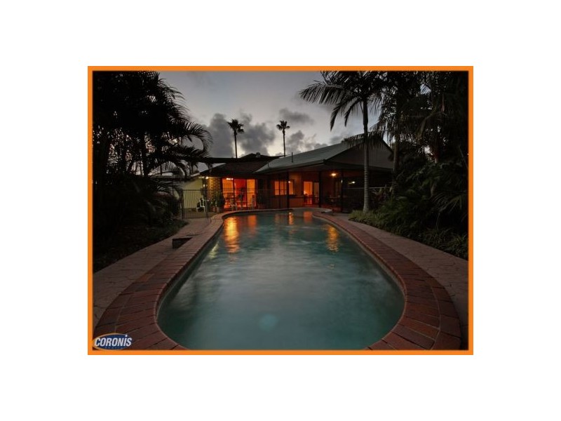 30 Newport Drive, Newport QLD 4020