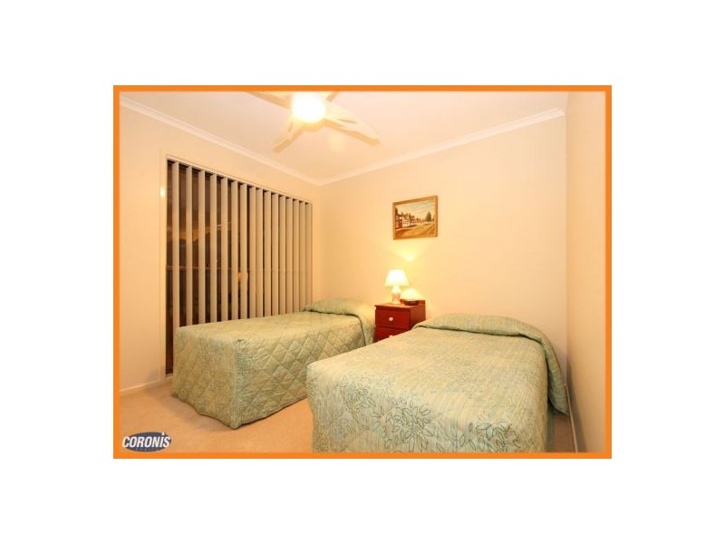 30 Newport Drive, Newport QLD 4020