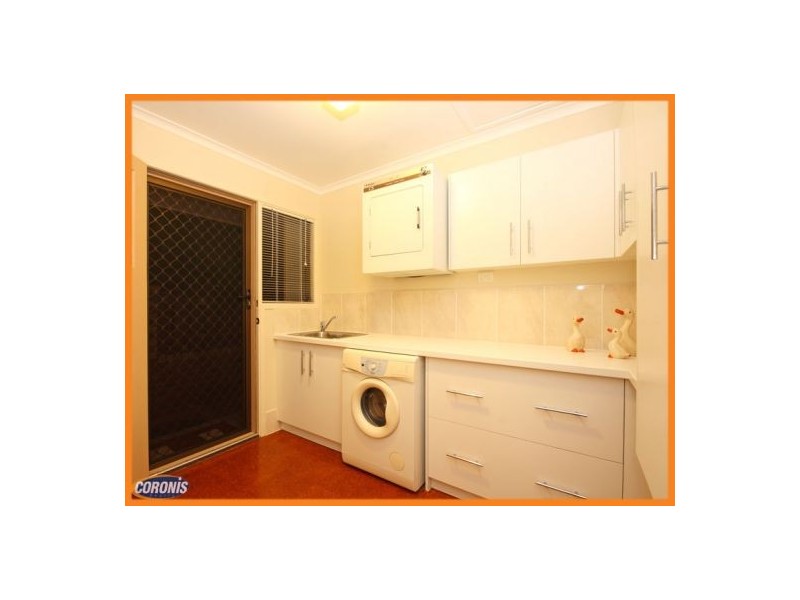 30 Newport Drive, Newport QLD 4020