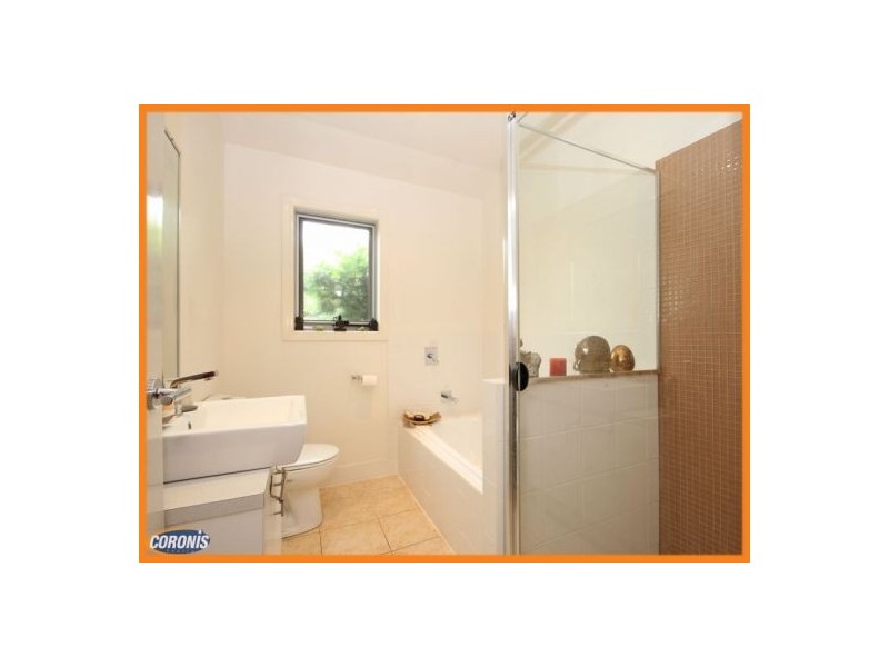 4/13 Caroline Street, Woody Point QLD 4019