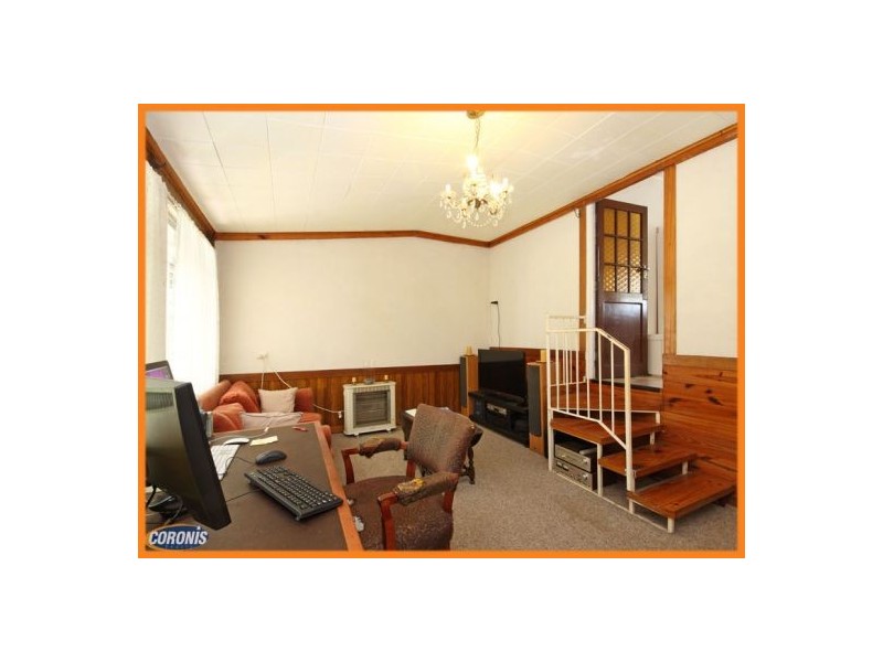 8 Enoch Street, Clontarf QLD 4019