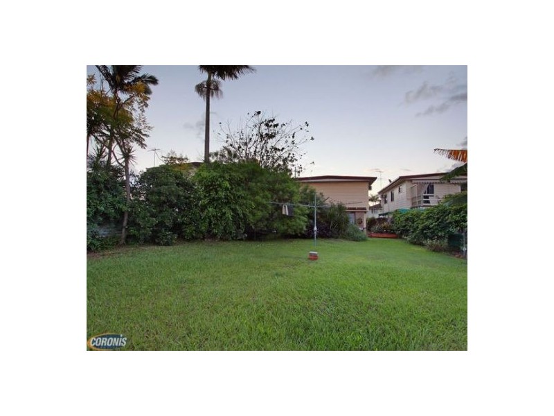 11 Victoria Avenue, Deception Bay QLD 4508