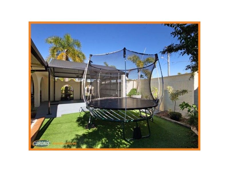 21 Shea Street, Scarborough QLD 4020