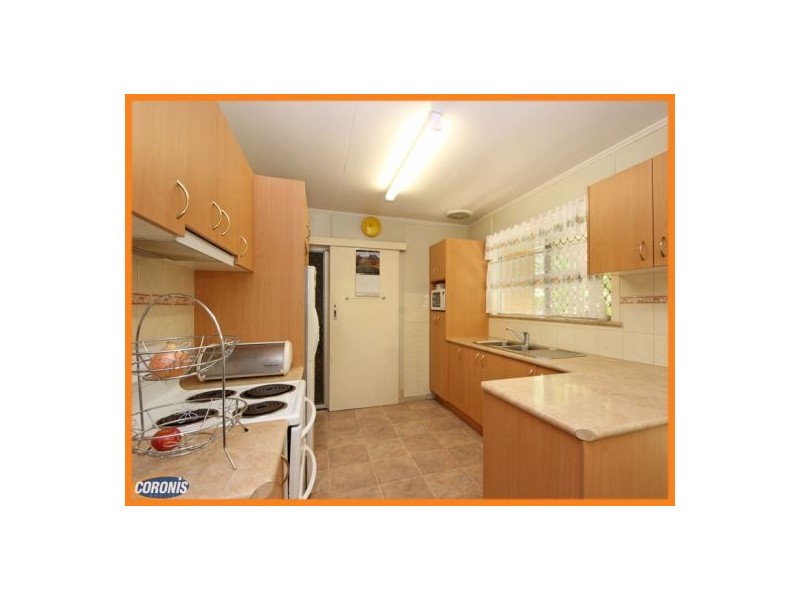 15 Chartwell Street, Margate QLD 4019