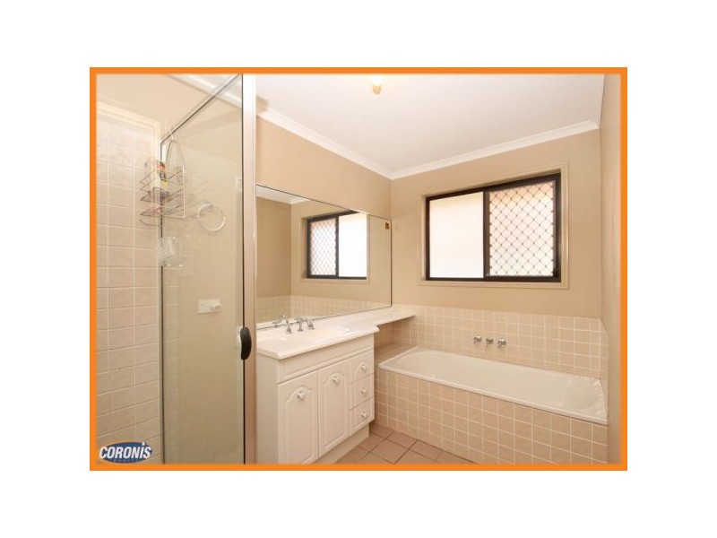 4 McPherson Court, North Lakes QLD 4509