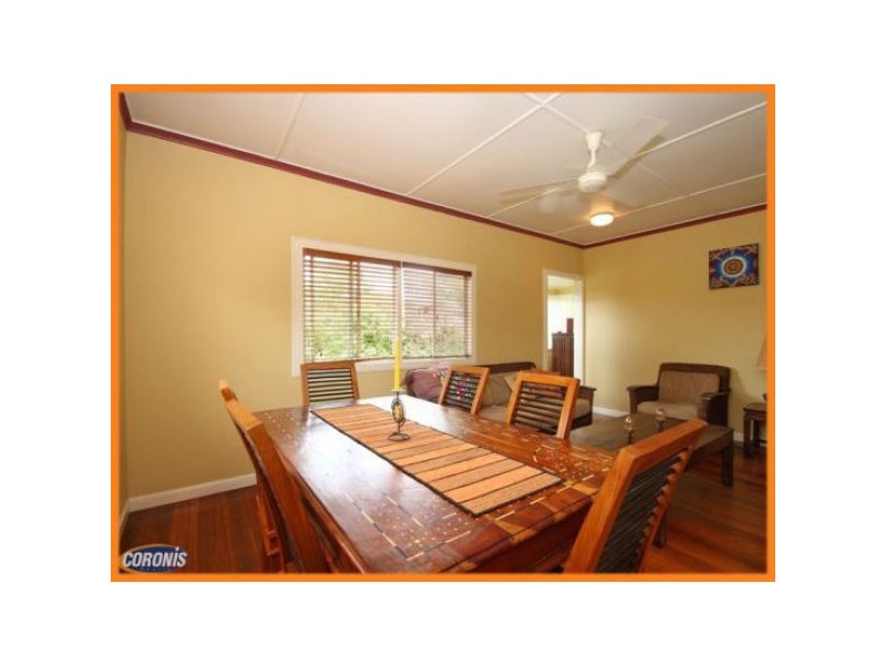 2 Herbert Street, Scarborough QLD 4020