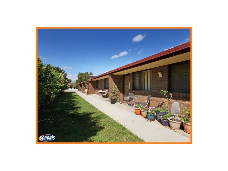 2/32 Caroline Street, Woody Point QLD 4019