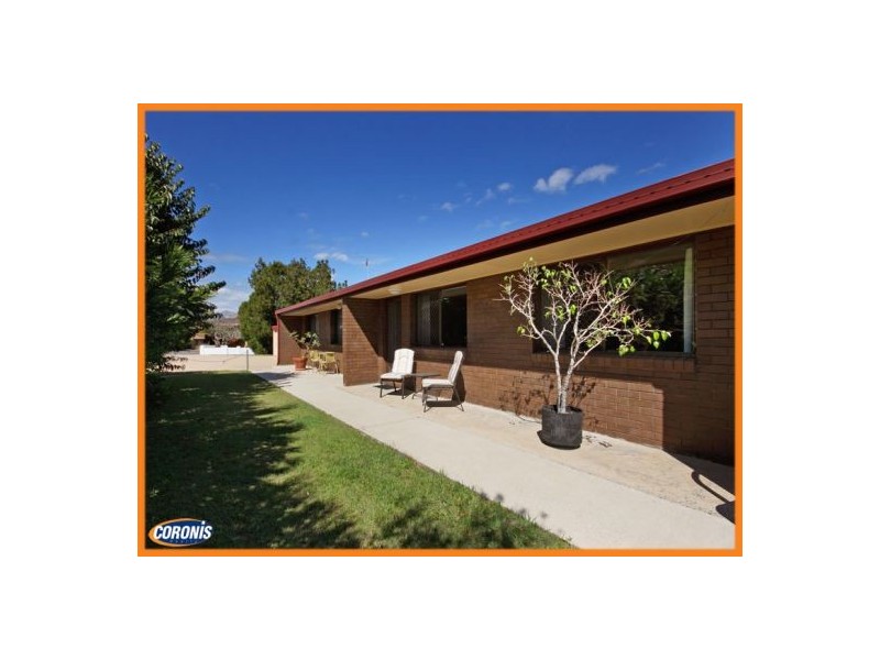 2/32 Caroline Street, Woody Point QLD 4019