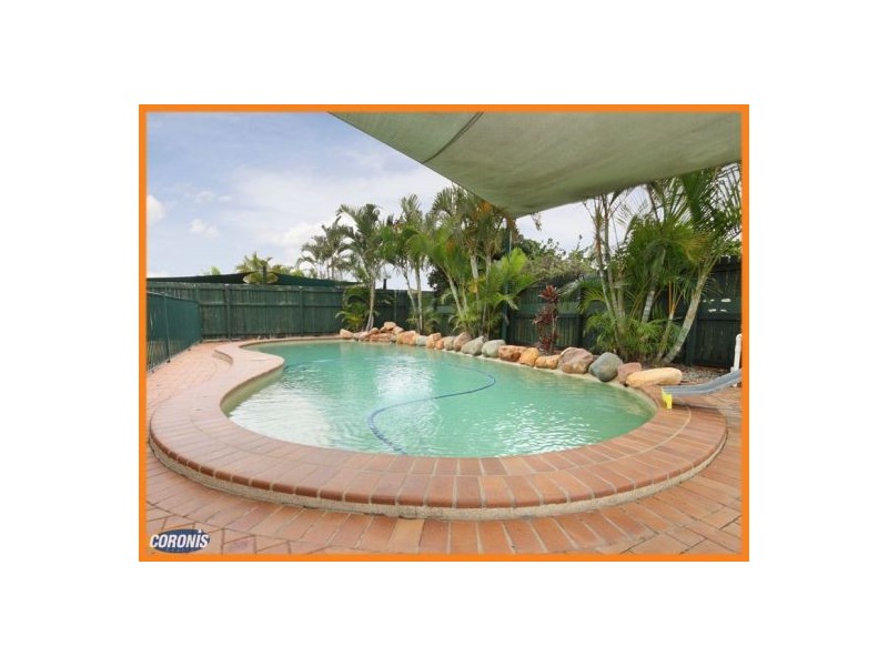 11 Hampshire Court, Kippa-ring QLD 4021