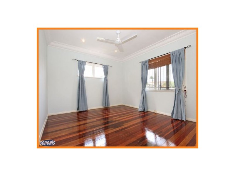 7 Swan Street, Margate QLD 4019