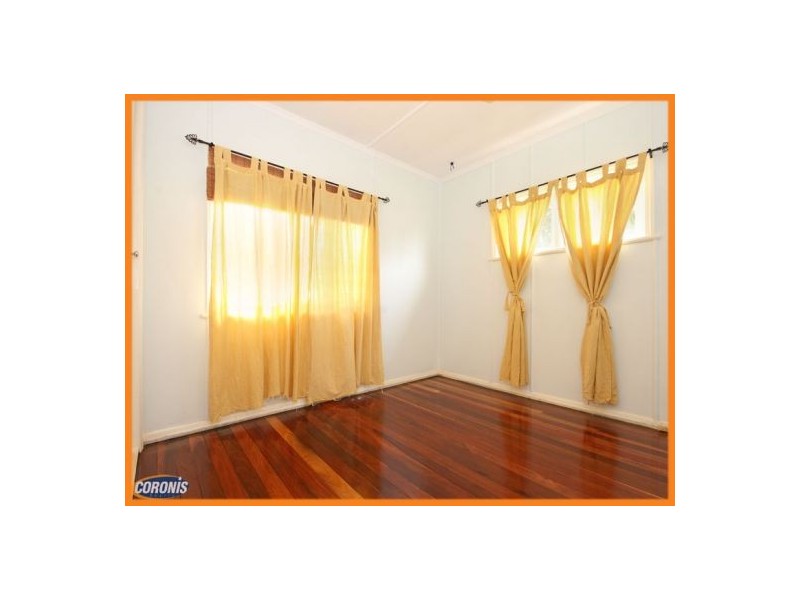 7 Swan Street, Margate QLD 4019