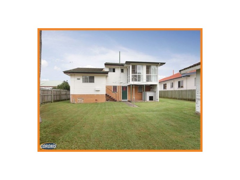 260 Victoria Avenue, Redcliffe QLD 4020