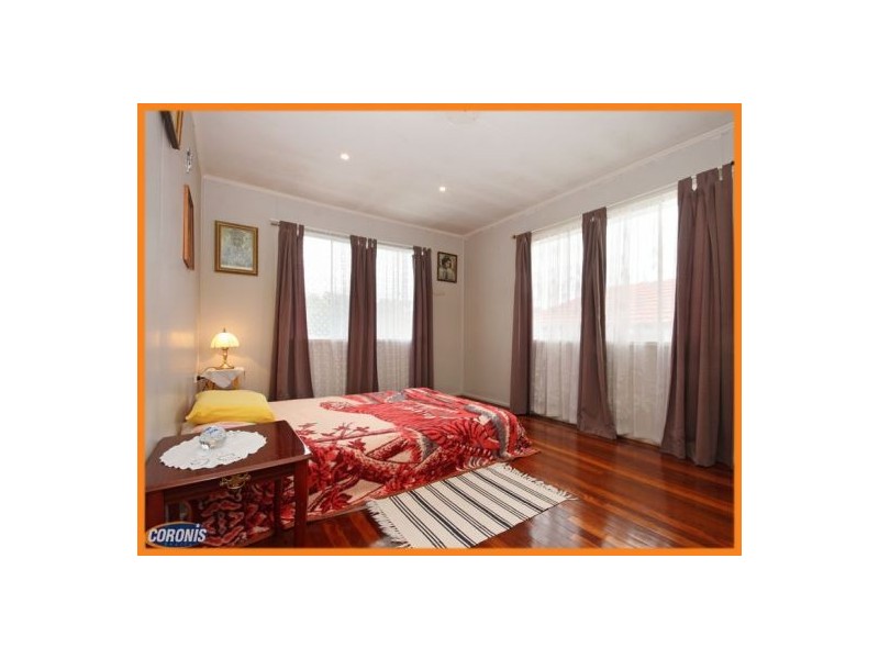 260 Victoria Avenue, Redcliffe QLD 4020