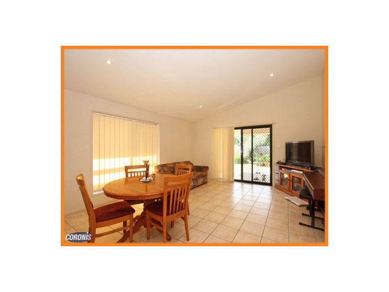 10 Morwell Crescent, North Lakes QLD 4509