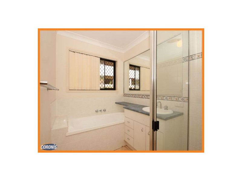 10 Morwell Crescent, North Lakes QLD 4509