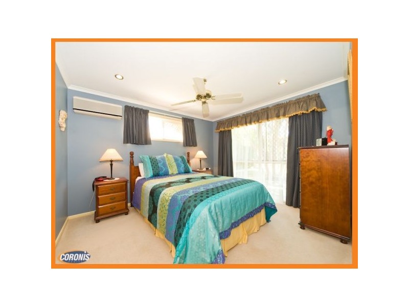 21  Beacon Court, Newport QLD 4020