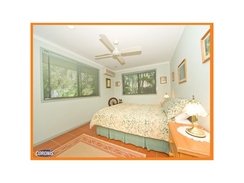 21  Beacon Court, Newport QLD 4020