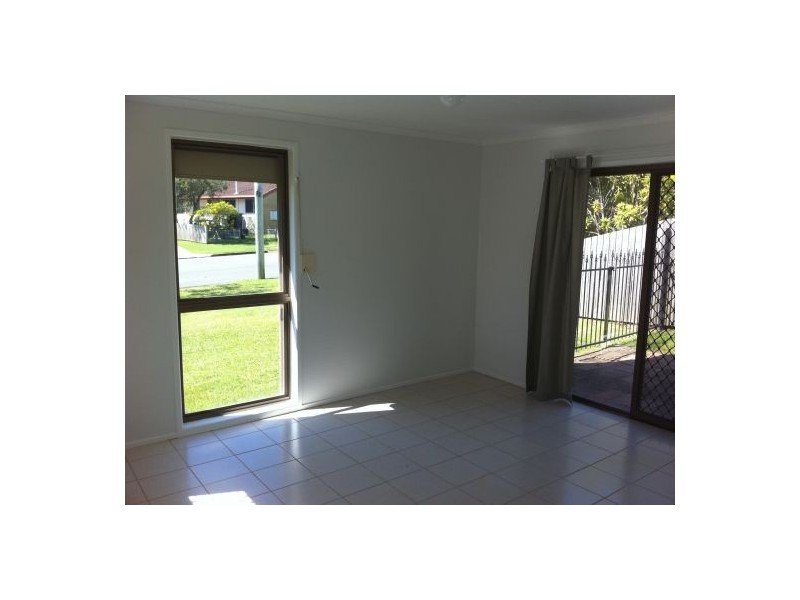 5 Hodges Street, Redcliffe QLD 4020