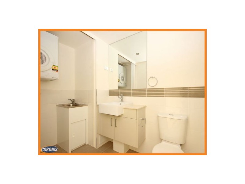 1/12  Portwood Street, Redcliffe QLD 4020