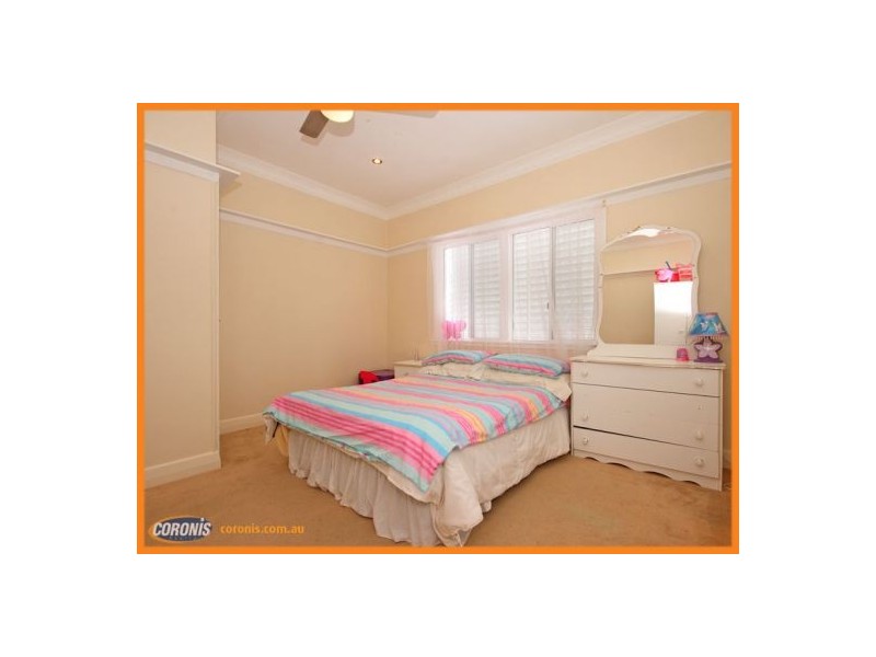 9 Dodds Street, Margate QLD 4019