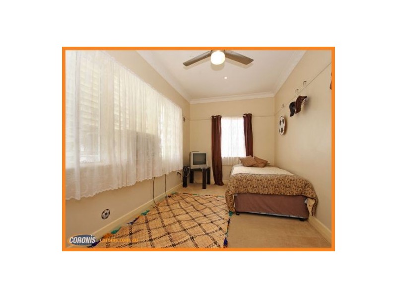 9 Dodds Street, Margate QLD 4019