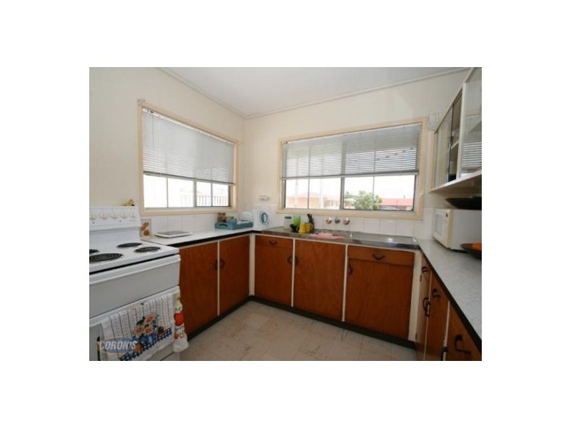 1/109 Prince Edward Parade, Scarborough QLD 4020