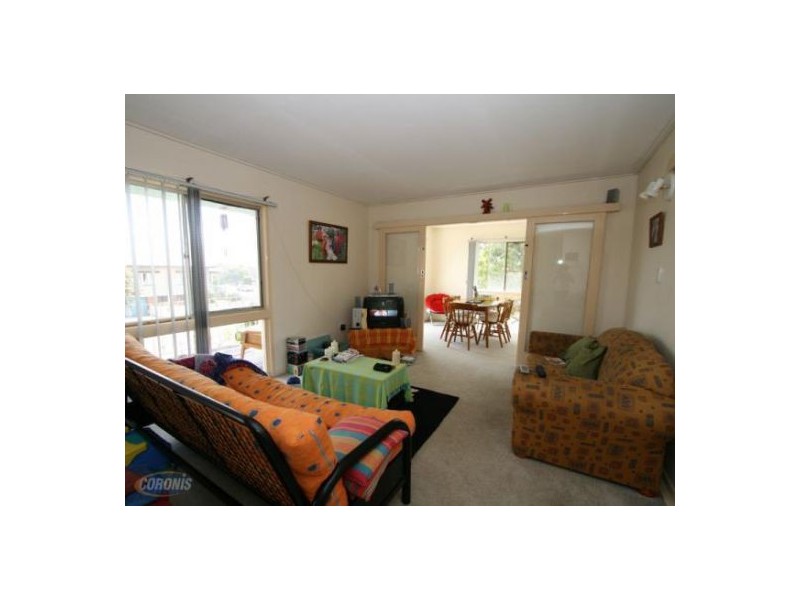 1/109 Prince Edward Parade, Scarborough QLD 4020