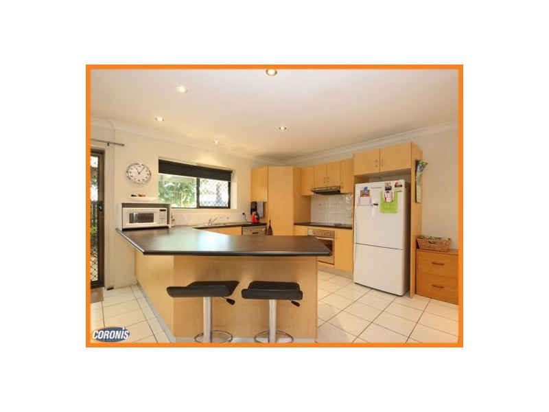 23 Daniel Court, Scarborough QLD 4020