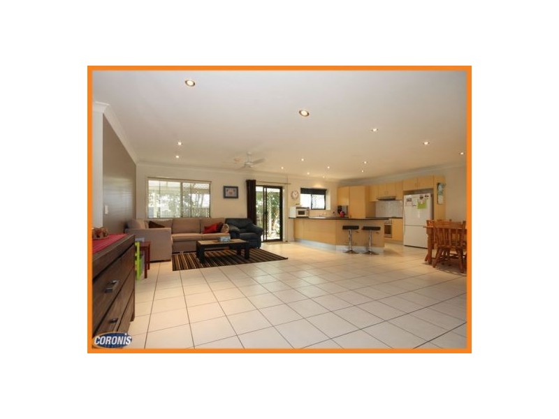 23 Daniel Court, Scarborough QLD 4020