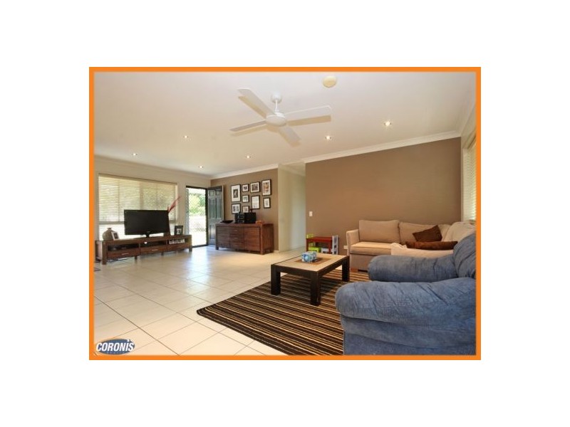 23 Daniel Court, Scarborough QLD 4020