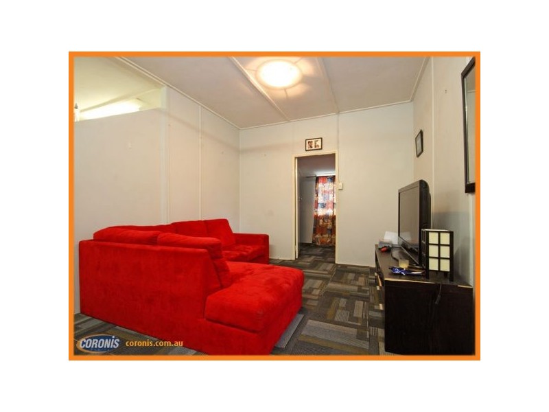 94 Mein Street, Scarborough QLD 4020