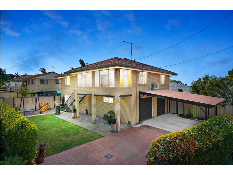 4 Cinnamon Court, Redcliffe QLD 4020