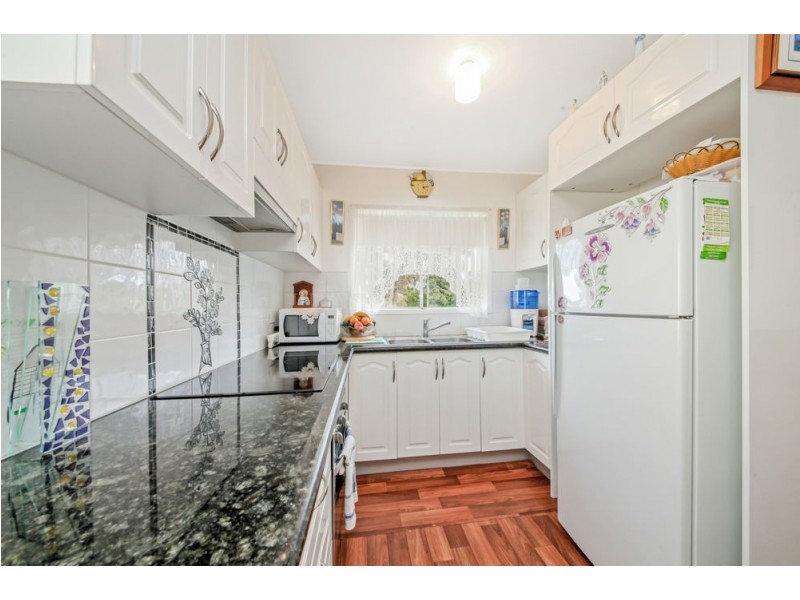 18 Gertrude Street, Redcliffe QLD 4020