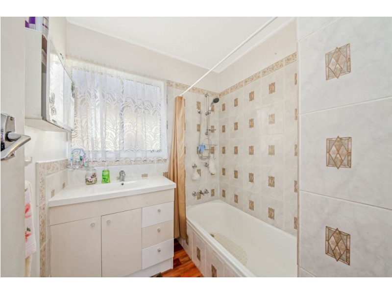 18 Gertrude Street, Redcliffe QLD 4020