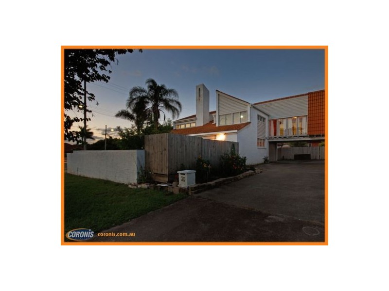 1/30 King Street, Woody Point QLD 4019